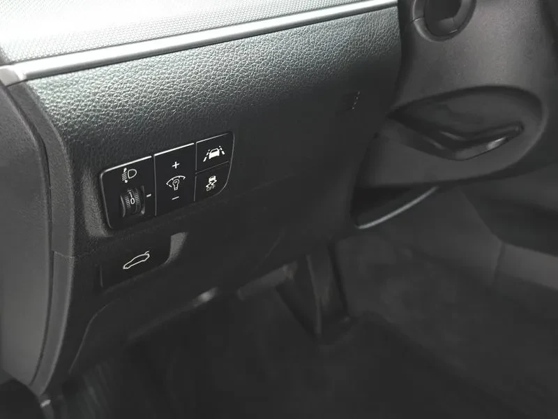 Kia K5 2.0 Trendy, снимка 17 - Автомобили и джипове - 56251243