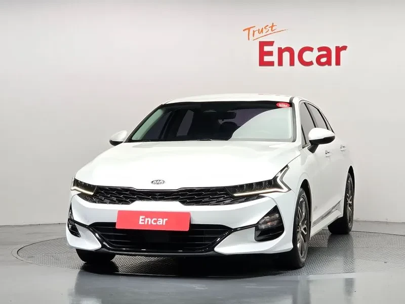 Kia K5 2.0 Trendy, снимка 3 - Автомобили и джипове - 56251243