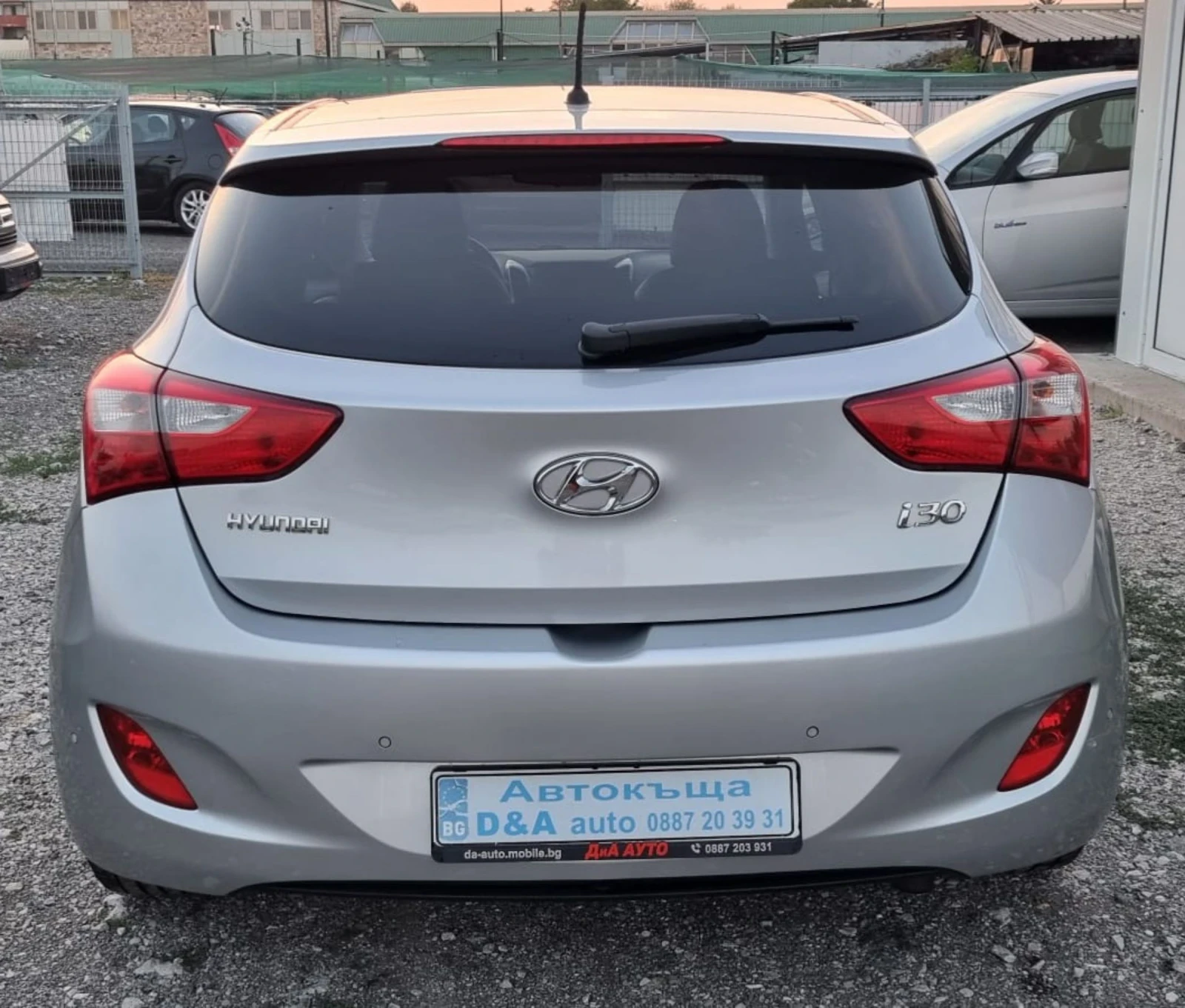 Hyundai I30 1.6i Швейцария Автомат Фейслифт  - изображение 7