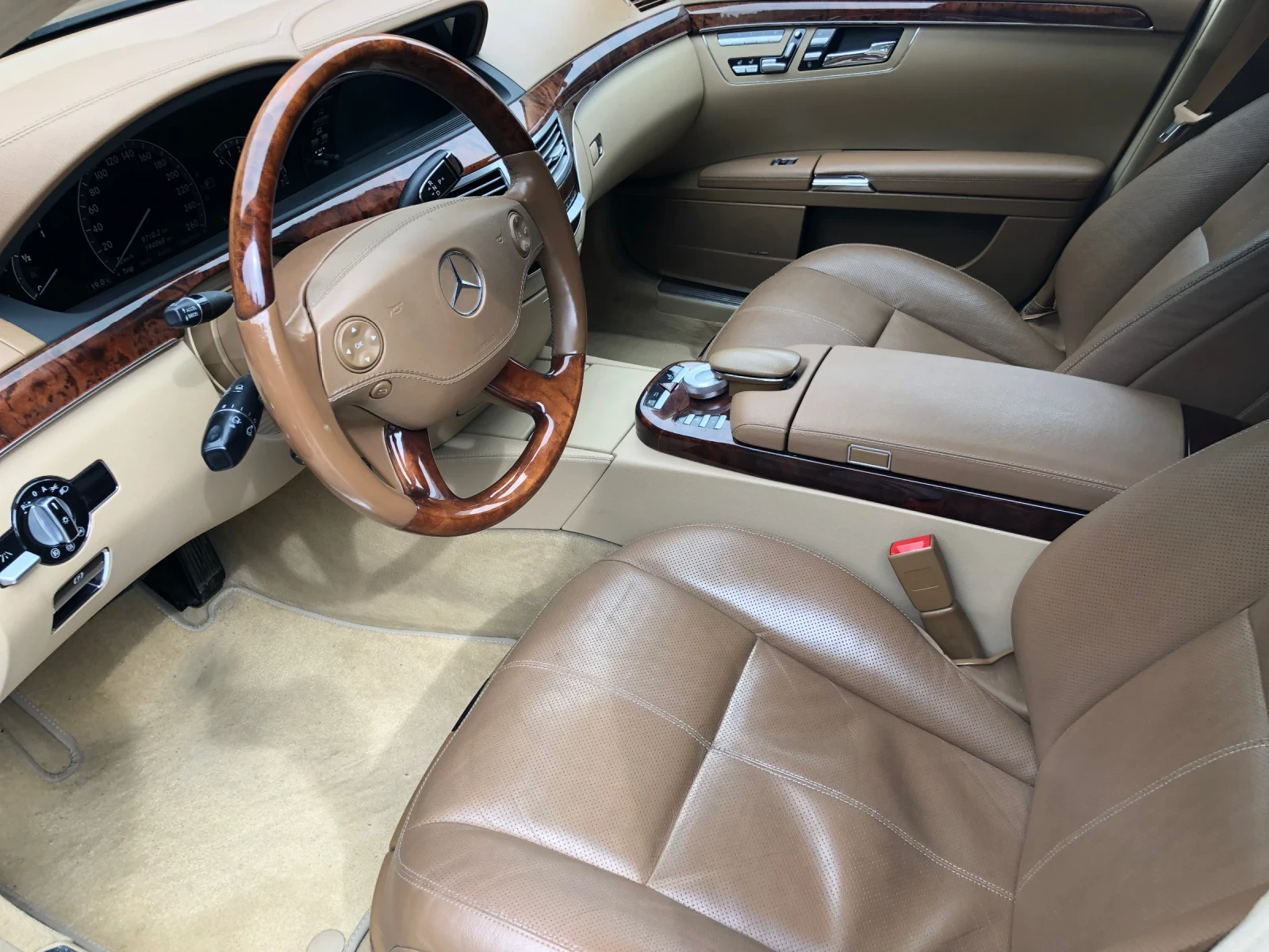 Mercedes-Benz S 500 550L - изображение 8