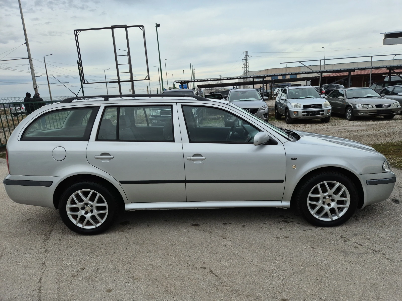 Skoda Octavia 1.9 110к  климатроник италия - изображение 4