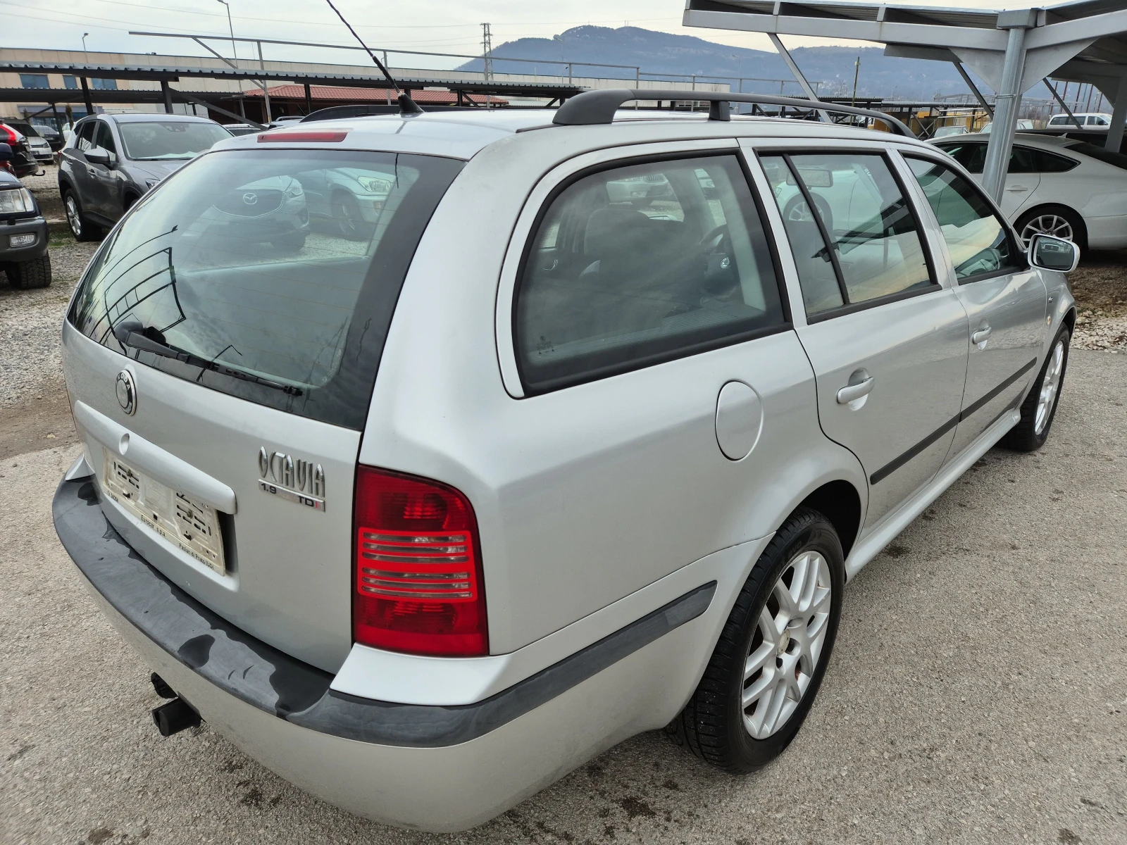 Skoda Octavia 1.9 110к  климатроник италия - изображение 5