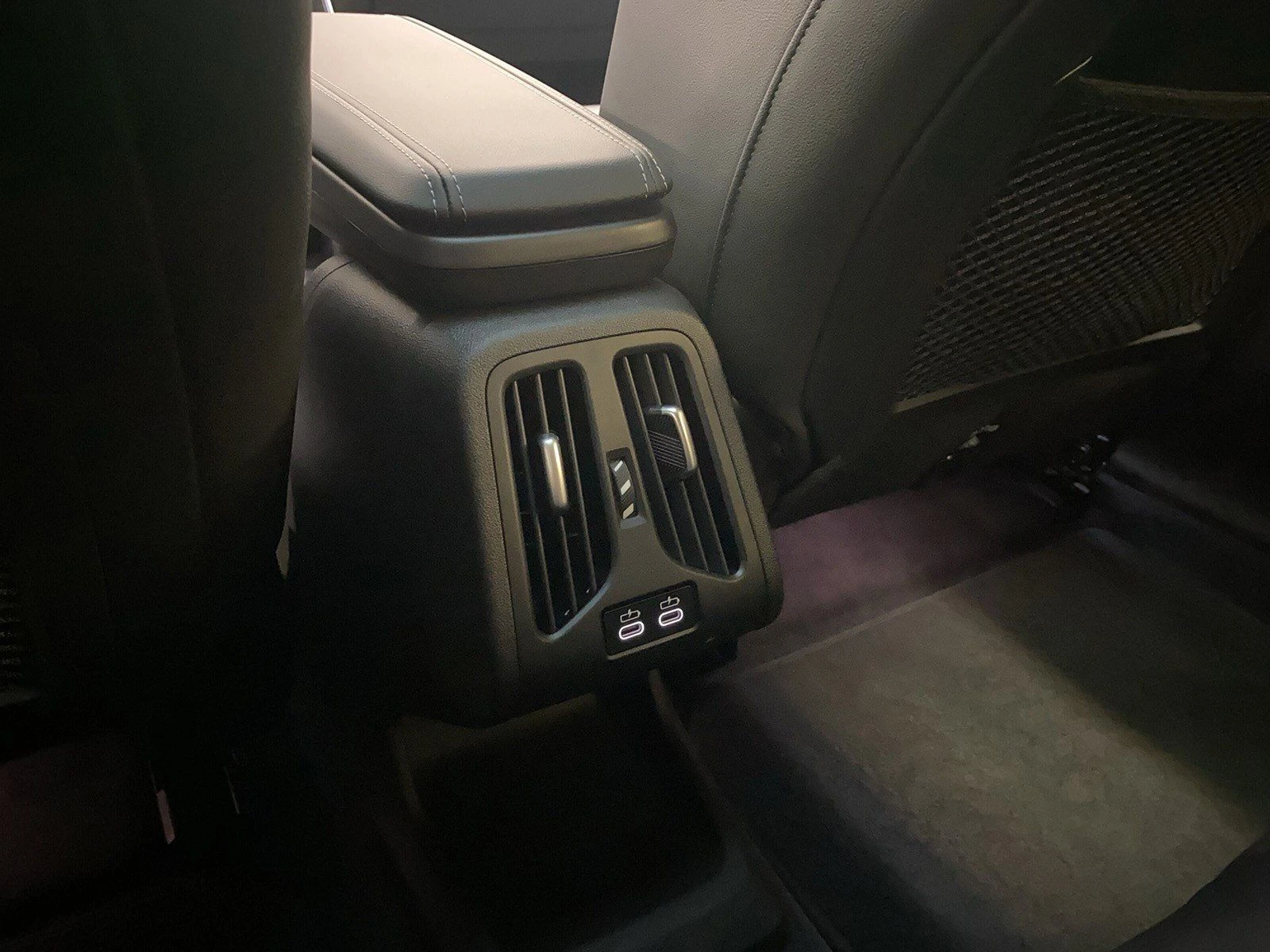 BMW iX2 xDrive30/ M-SPORT/ PANO/ H&K/ HEAD UP/ ICONIC GLOW | Mobile.bg   15