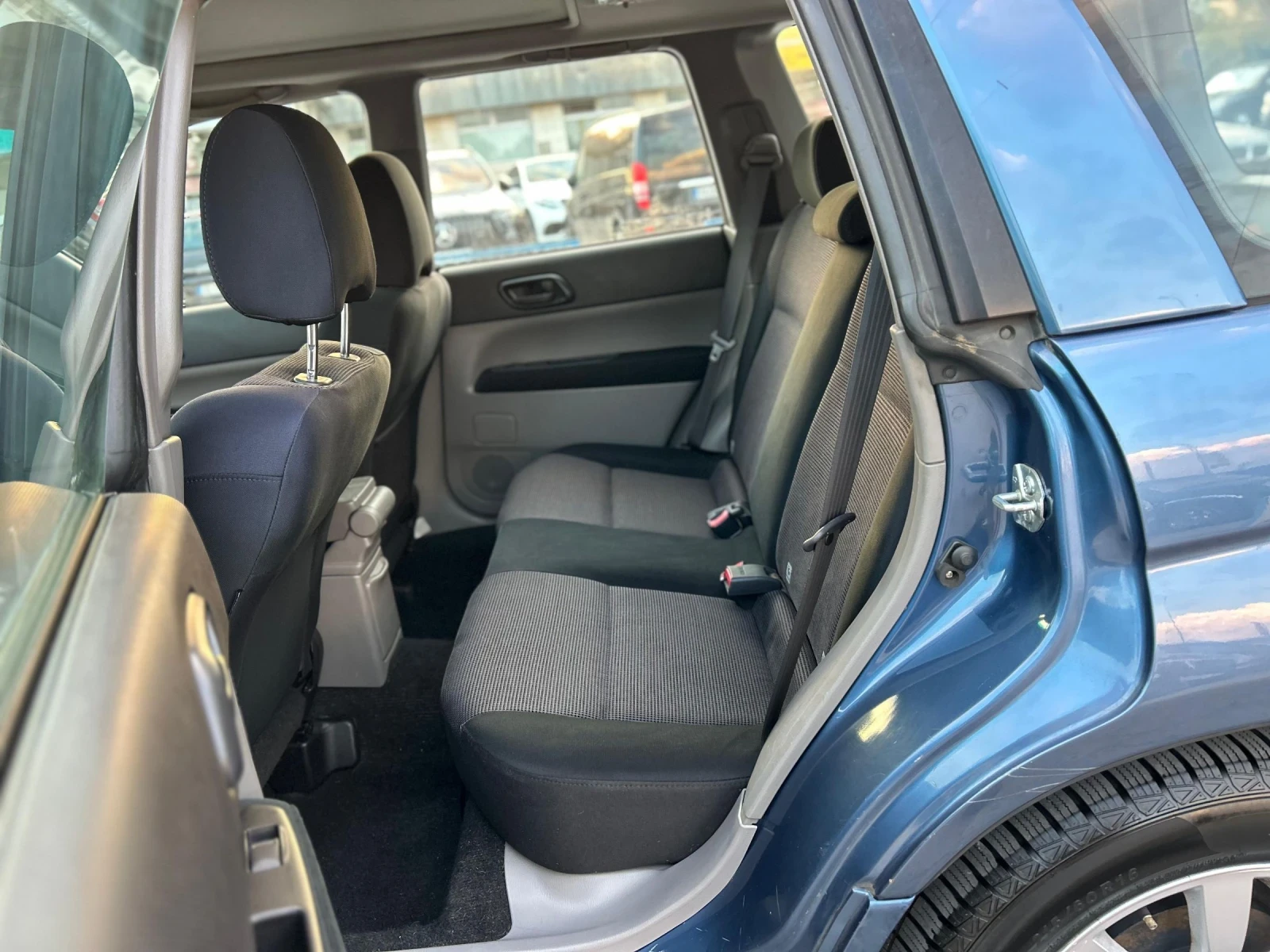 Subaru Forester 2.0i GAZ 4X4 BAVNI - изображение 9