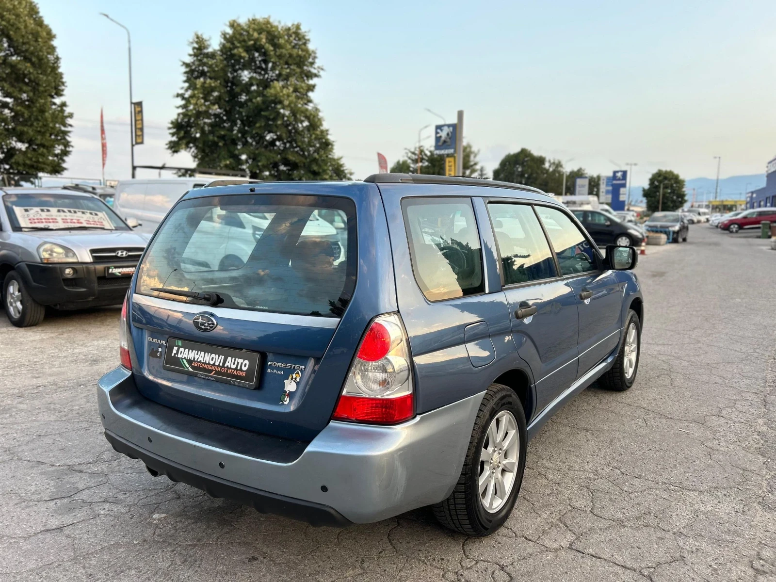 Subaru Forester 2.0i GAZ 4X4 BAVNI - изображение 2