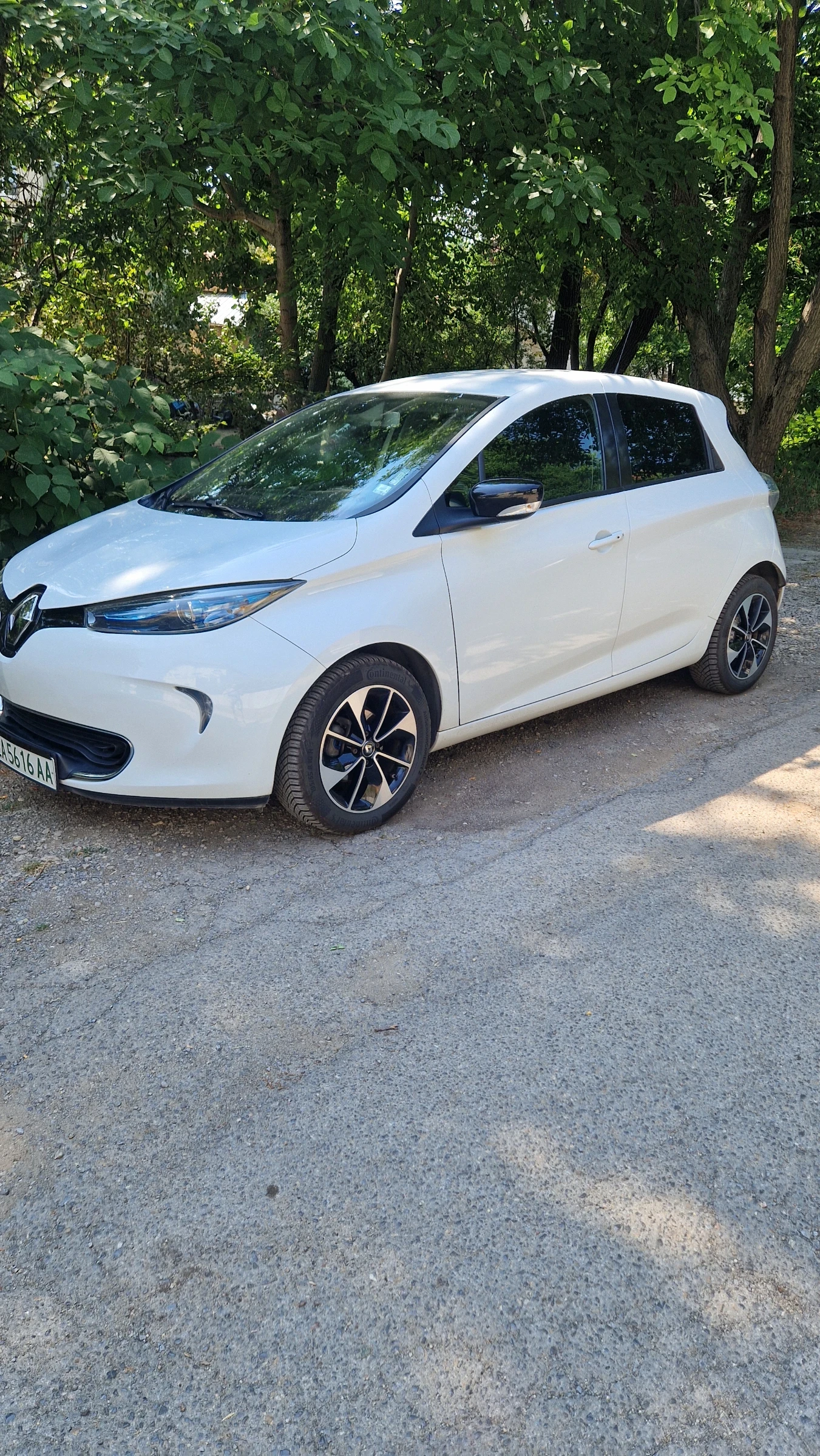 Renault Zoe Z.E 40 - изображение 8