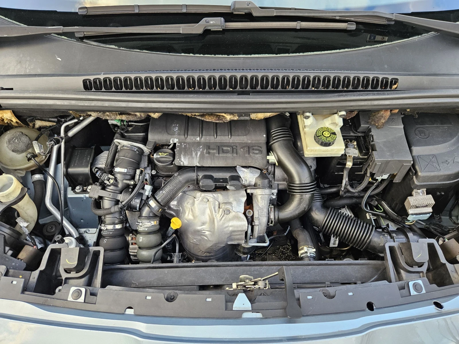 Peugeot 5008 1.6HDI-109= = =  | Mobile.bg   17