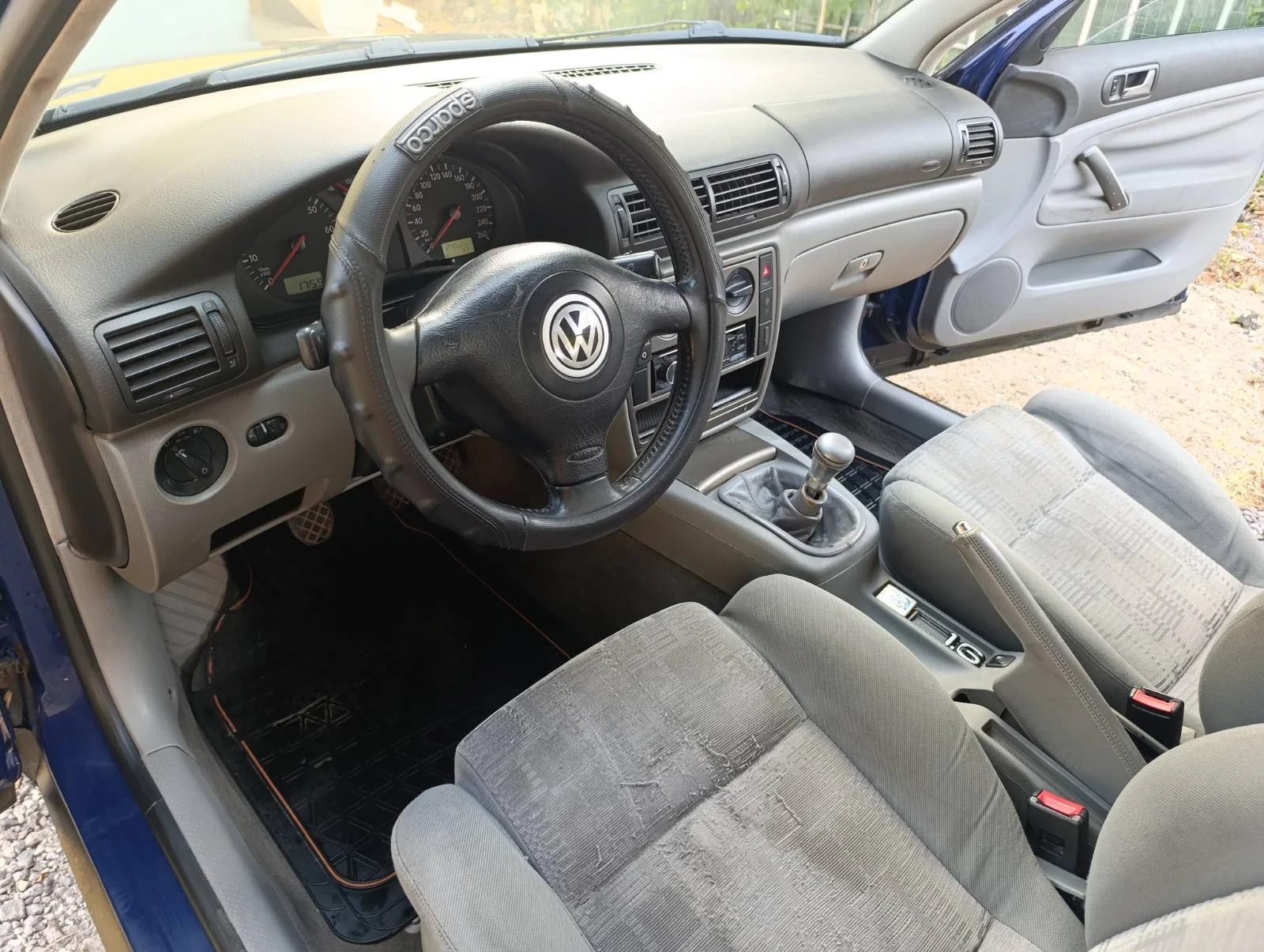 VW Passat 1.6 ���/������ | Mobile.bg � ����������� 13