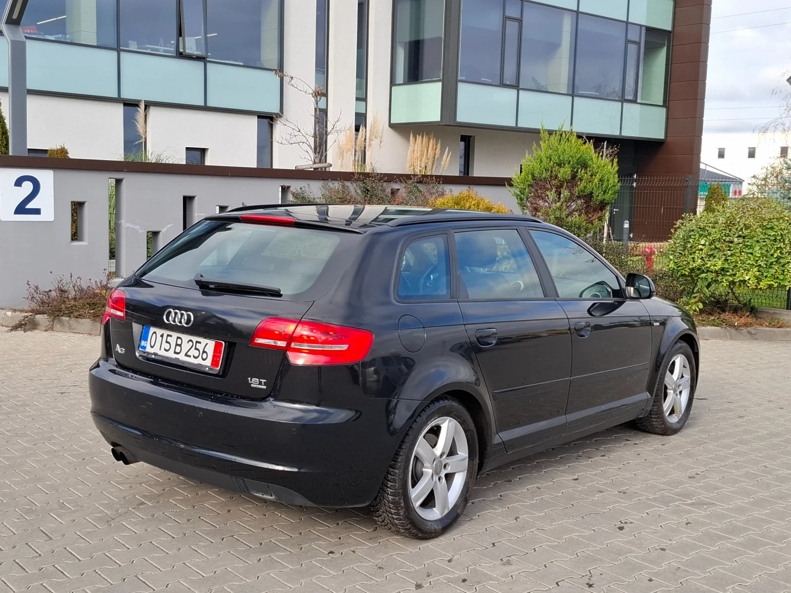 Audi A3 1.8Т* (160кс)* FACELIFT* S-LINE* QUATTRO*  - изображение 6