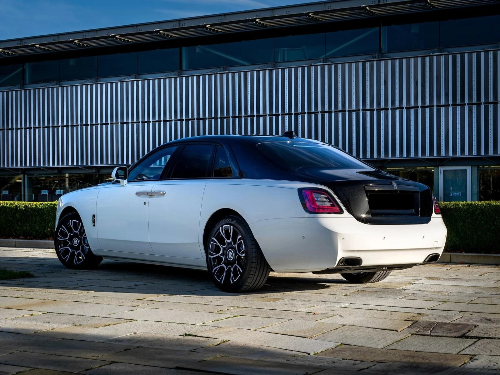 Rolls-Royce Ghost BLACK BADGE/TWO-TONE/SHOOTING STAR/ | Mobile.bg � ����������� 4