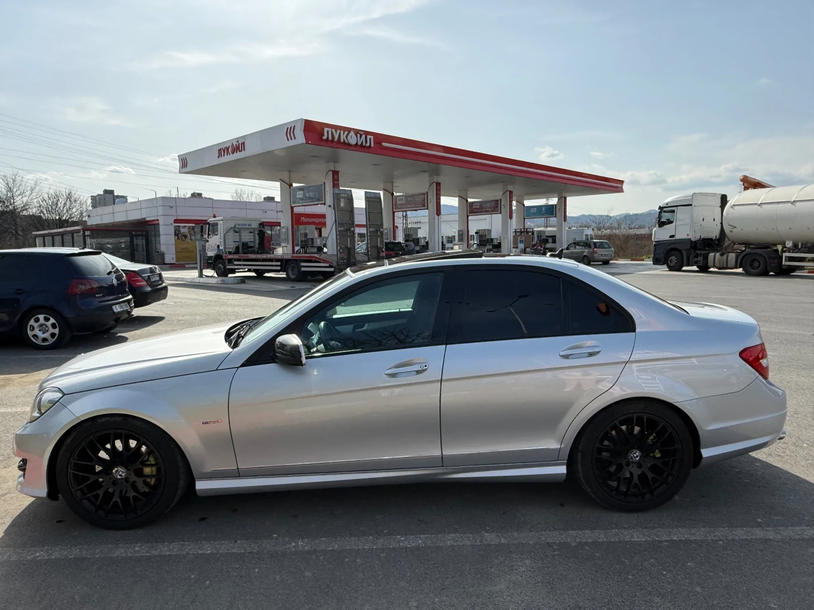 Mercedes-Benz C 250 CDI 4MATIC AMG PACKAGE FACELIFT, снимка 3 - Автомобили и джипове - 53698880