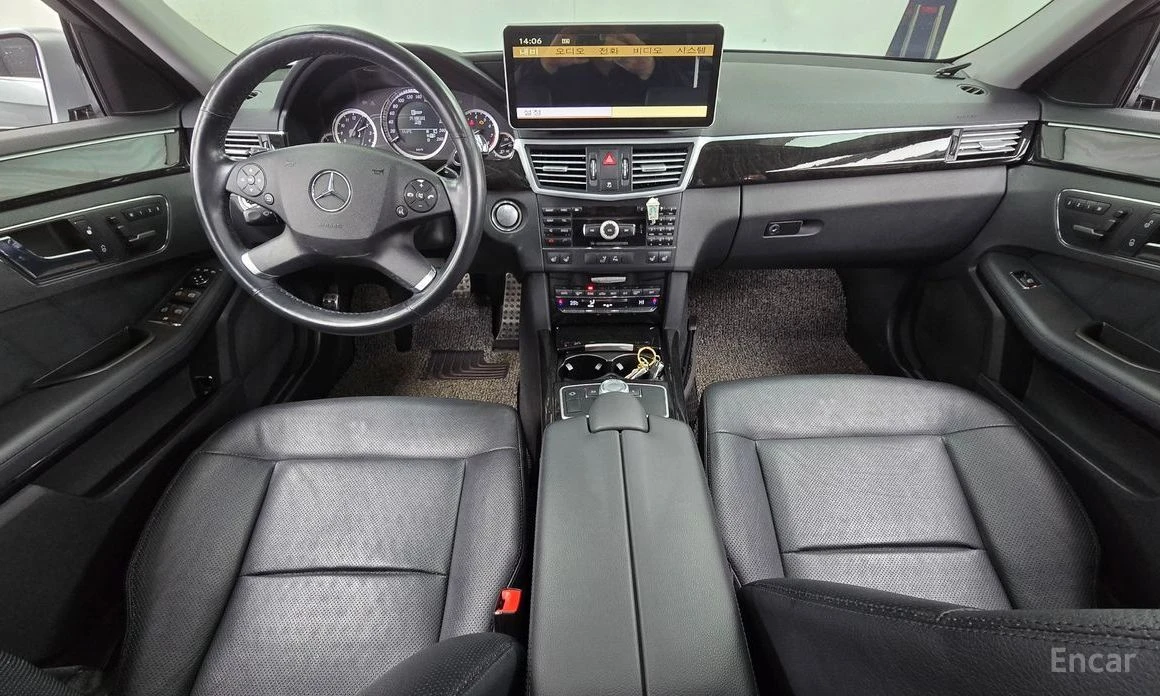 Mercedes-Benz E 350  - изображение 7