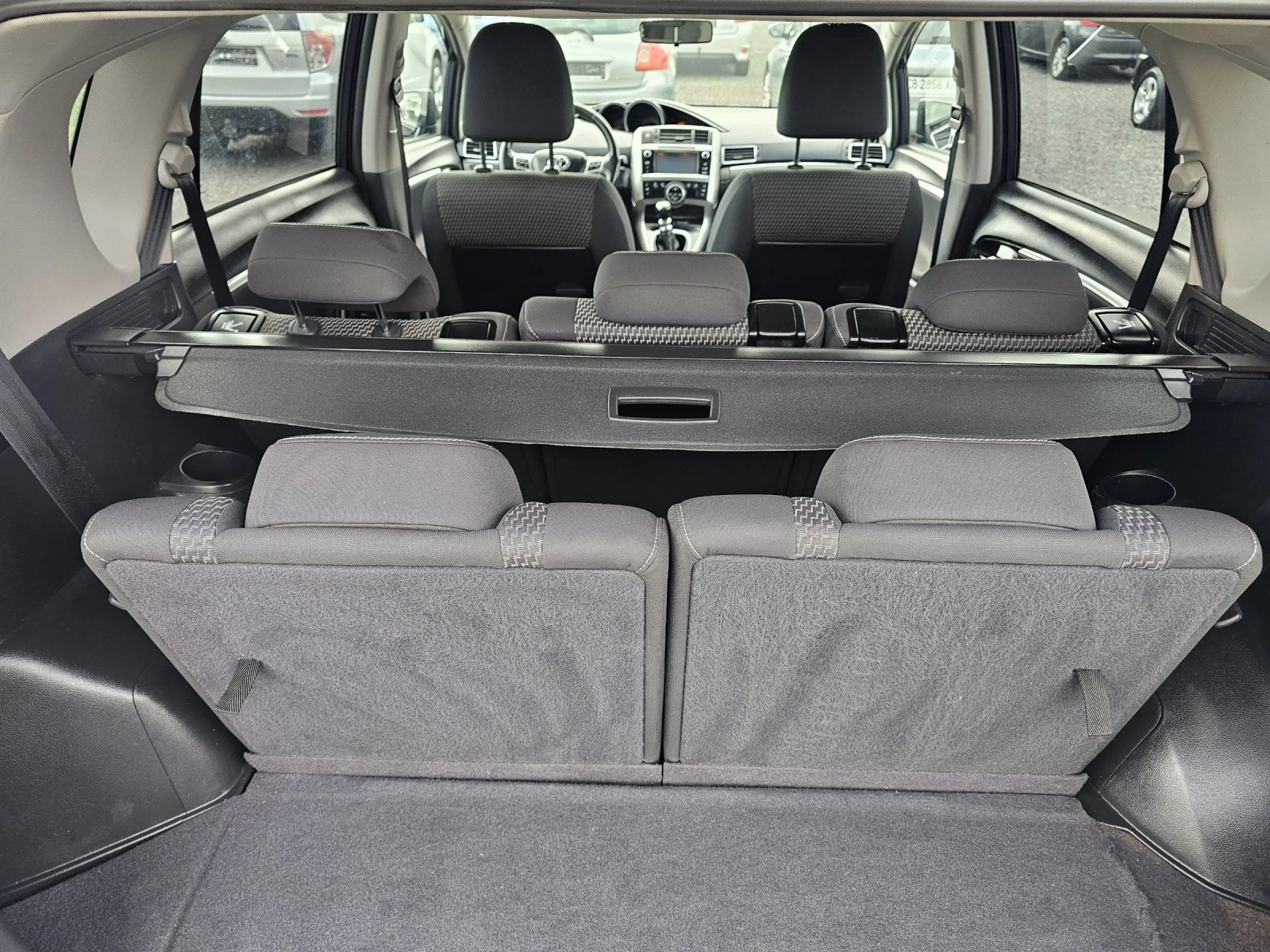 Toyota Verso 1.6 NAVI 7�����! | Mobile.bg � ����������� 17