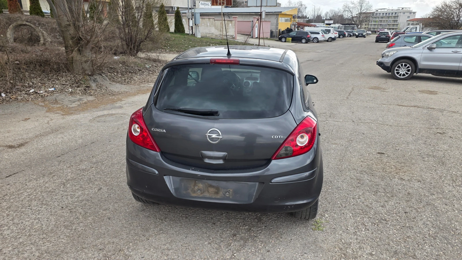 Opel Astra 1.2d, снимка 4 - Автомобили и джипове - 53906475