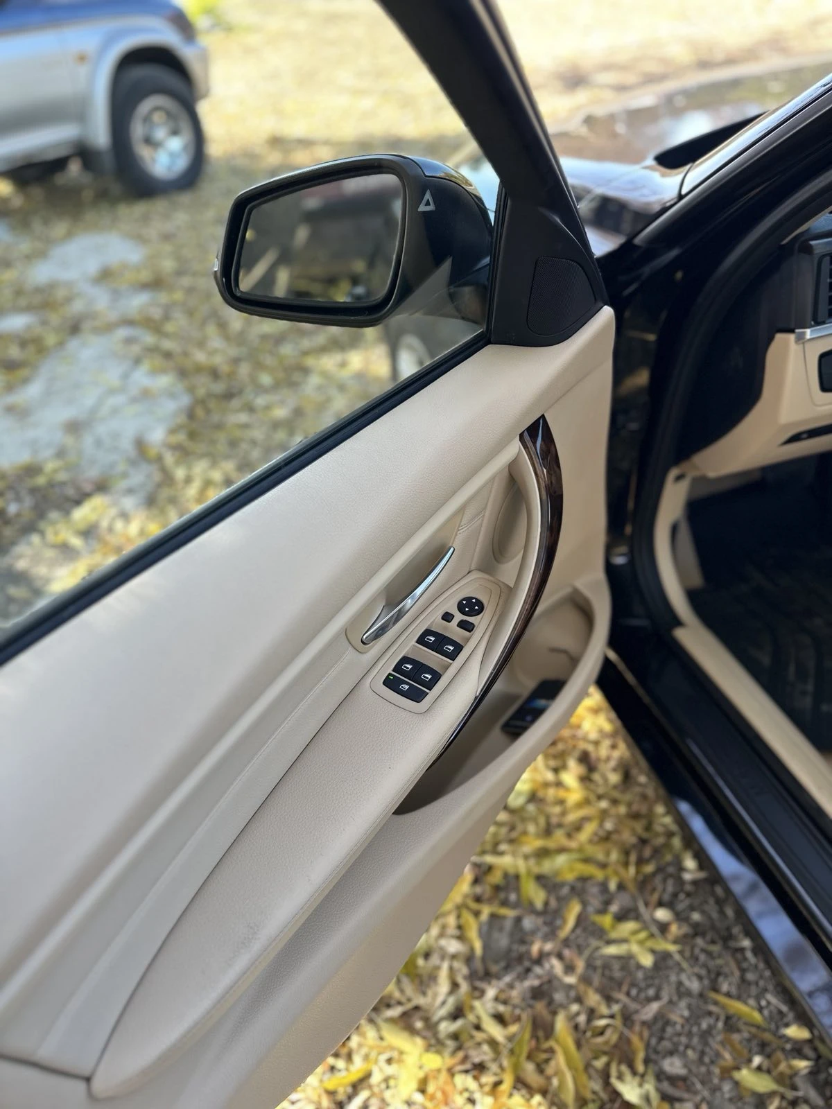 BMW 328 X-DRIVE* BI-XENON* 360* ACC* PDC* BLIND SPOT* LANE, снимка 6 - Автомобили и джипове - 53978212