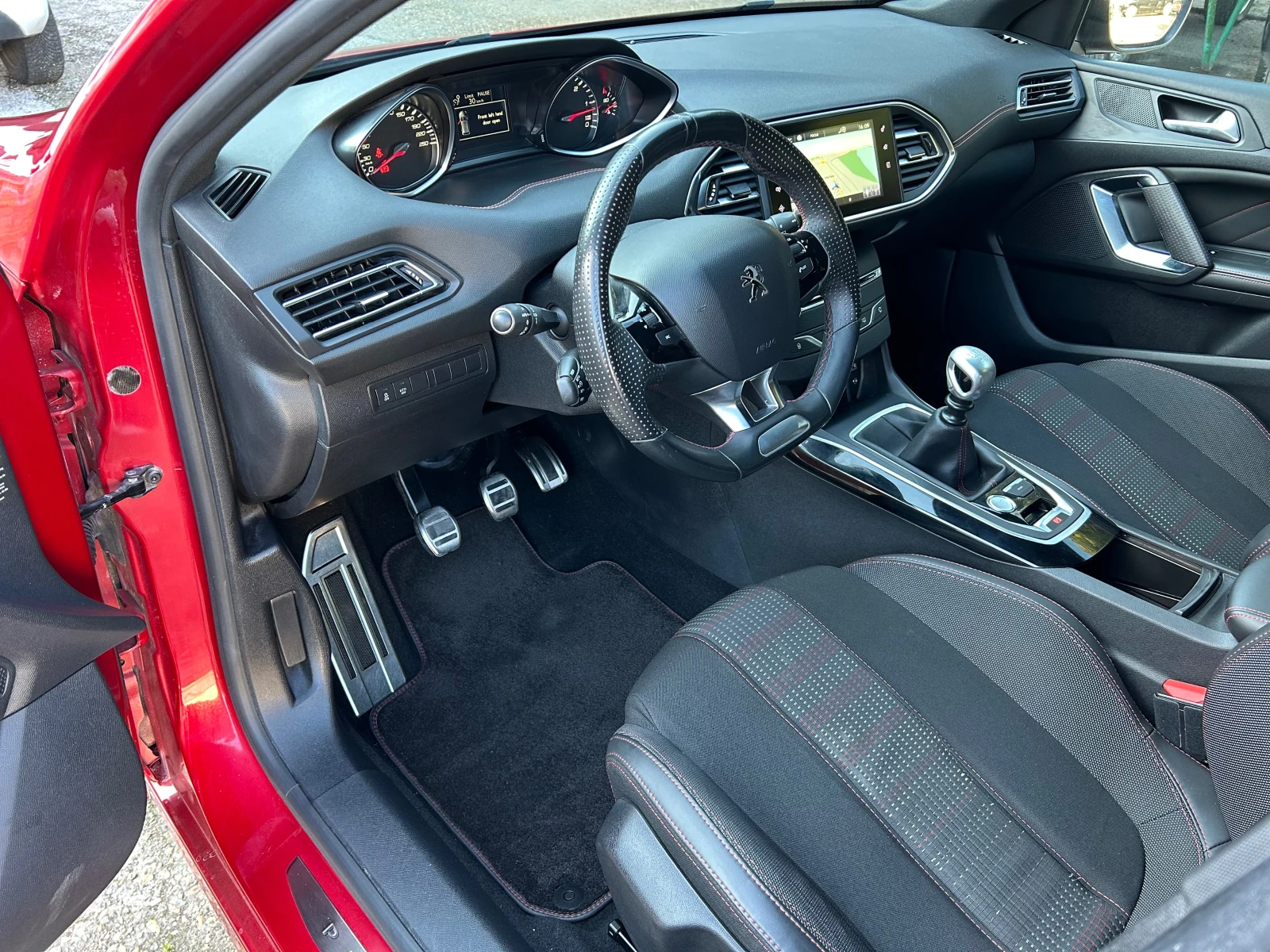 Peugeot 308 GT LINE-ВСИЧКИ ЕКСТРИ-ЕВРО 6В-164000км-ИТАЛИЯ!, снимка 7 - Автомобили и джипове - 54162536