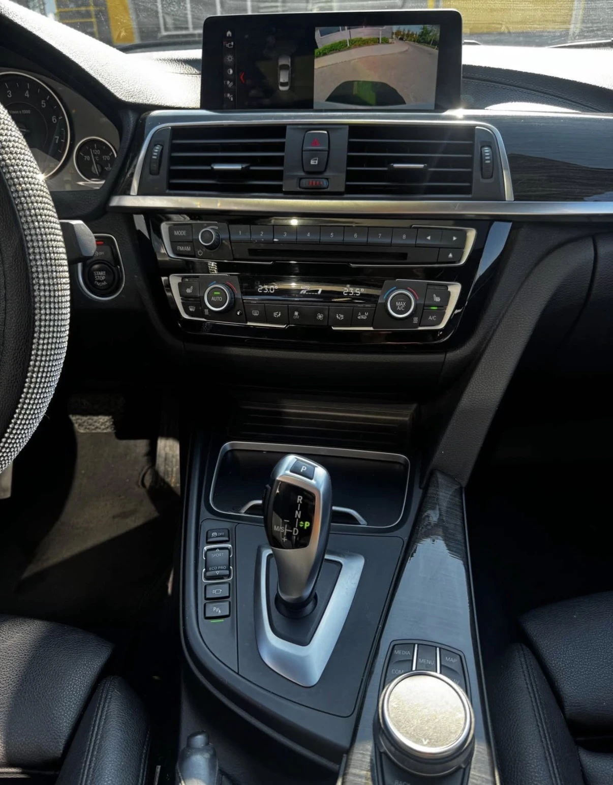 BMW 330 I XDRIVE i М ПАКЕТ * ШИБЕДАХ * CARFAX * , снимка 8 - Автомобили и джипове - 55038400