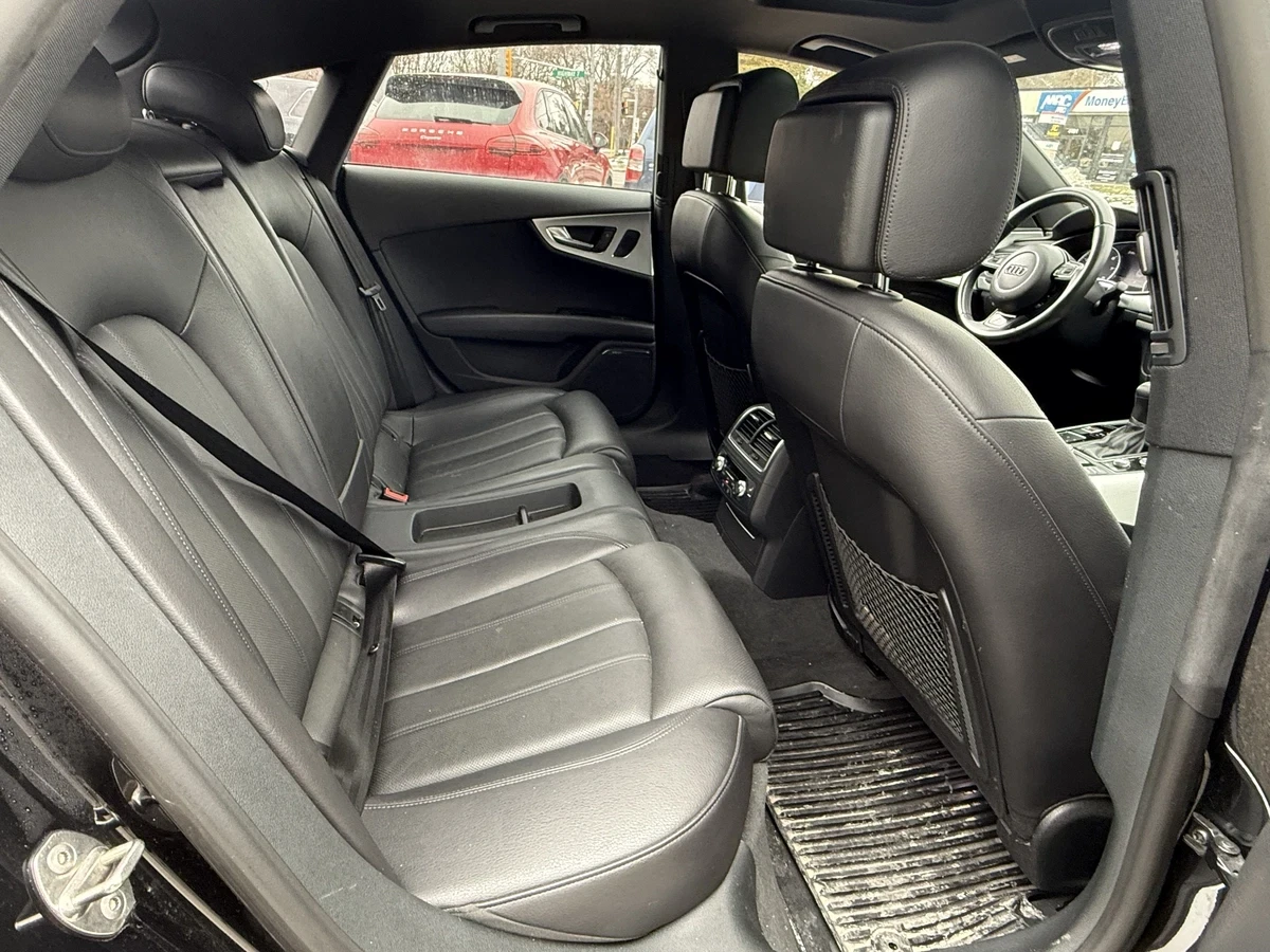 Audi A7 3.0 Premium* ПОДГРЕВ* ОБДУХВАНЕ* BOSE, снимка 9 - Автомобили и джипове - 55211594