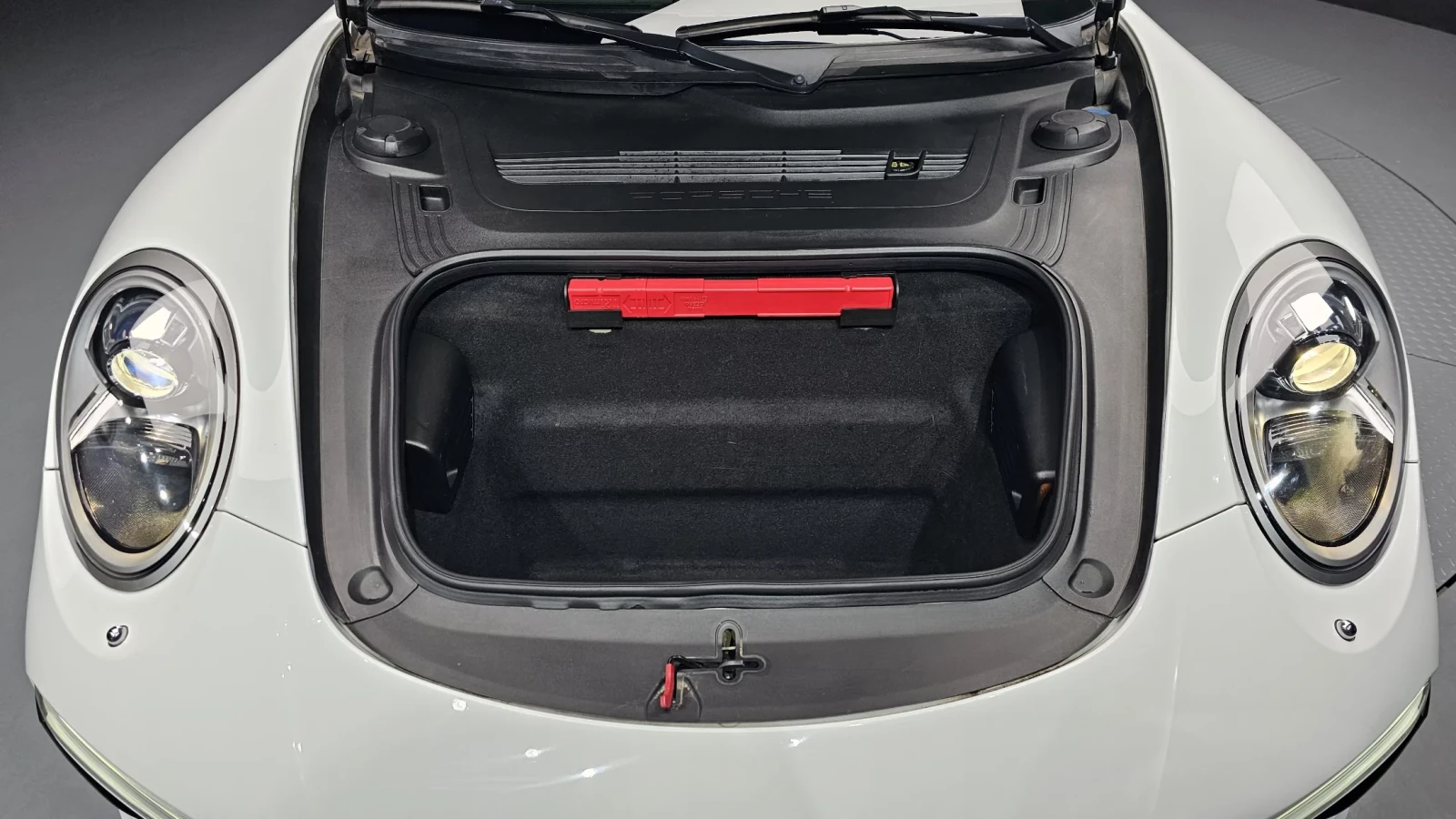 Porsche 911 Cabriolet 991, снимка 4 - Автомобили и джипове - 55222482