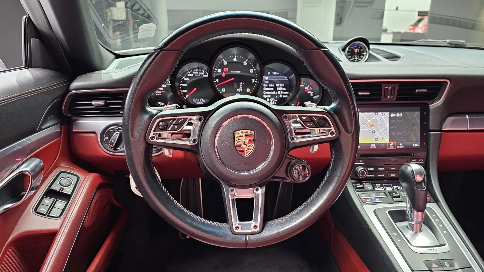 Porsche 911 Cabriolet 991, снимка 5 - Автомобили и джипове - 55222482