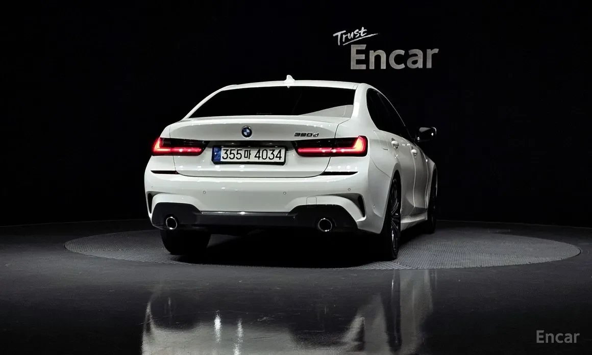 BMW 320 M Sport Амбиетно, Подгев, Шибидах, снимка 4 - Автомобили и джипове - 55280826