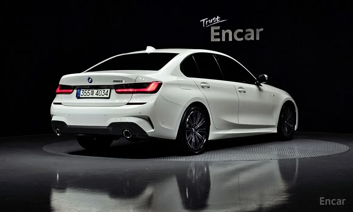 BMW 320 M Sport Амбиетно, Подгев, Шибидах, снимка 2 - Автомобили и джипове - 55280826