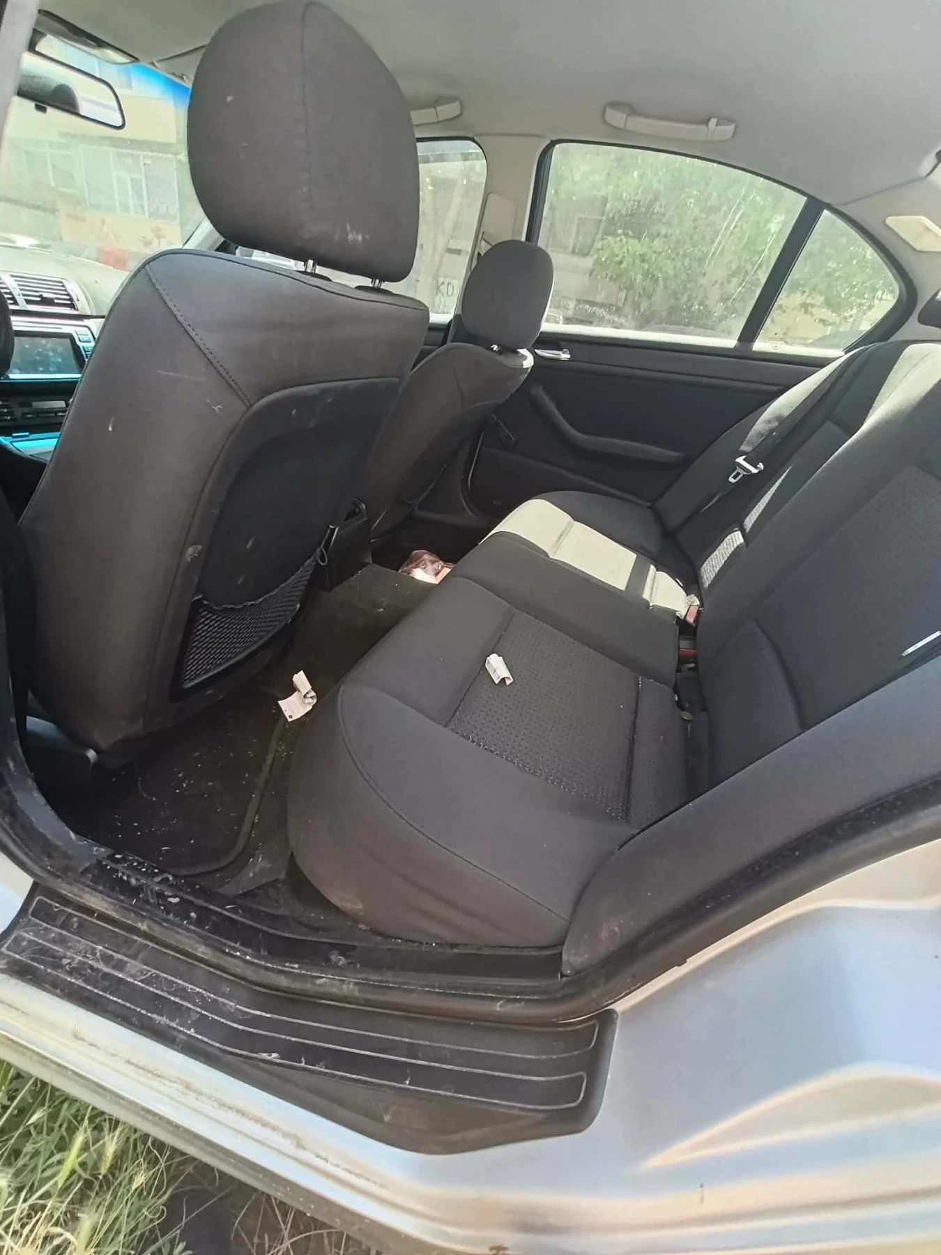 BMW 318, снимка 8 - Автомобили и джипове - 55722664