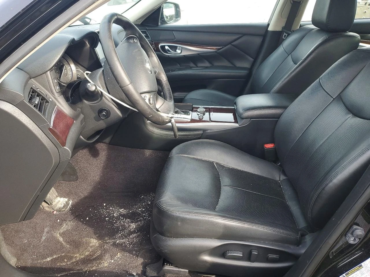 Infiniti Q70 3.7l L 3.7 Luxe, снимка 7 - Автомобили и джипове - 55956658