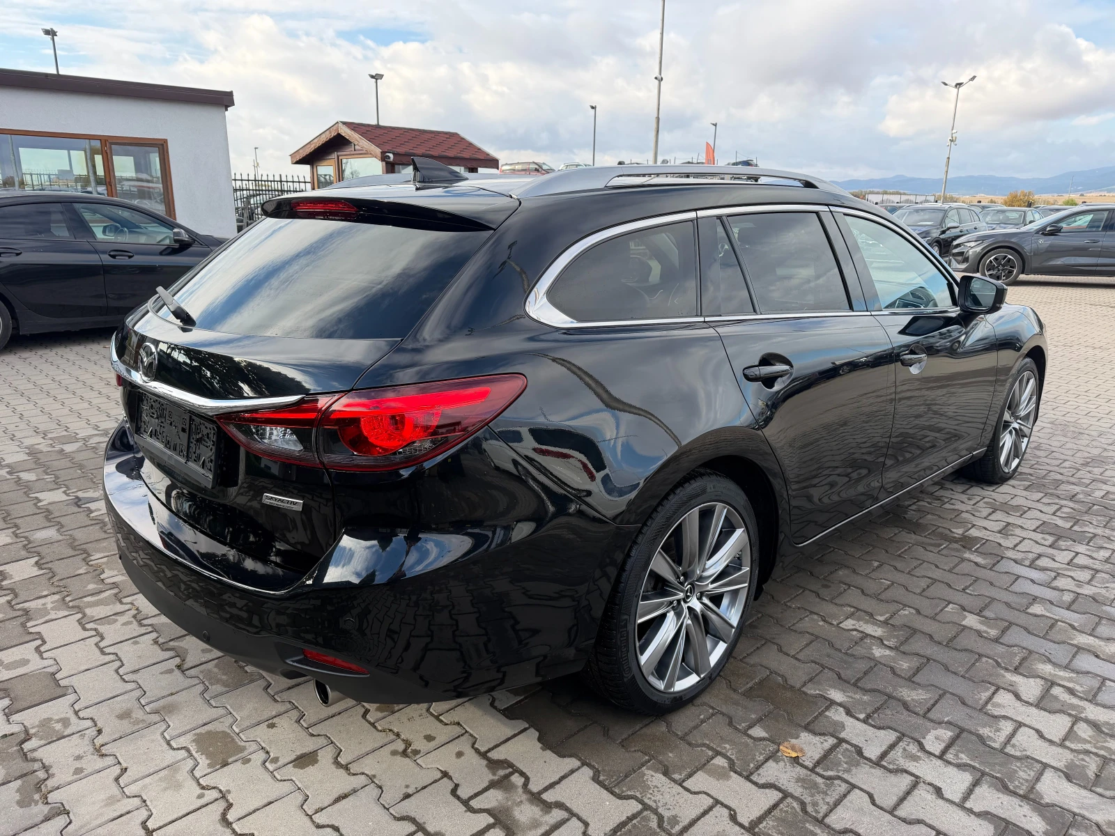 Mazda 6 2.2D AWD AVTOMAT/NAVI/KOJA/KAMERA EURO 6 | Mobile.bg � ����������� 6