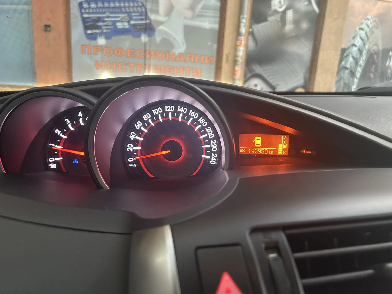 Toyota Verso 2.2, снимка 7 - Автомобили и джипове - 56555325