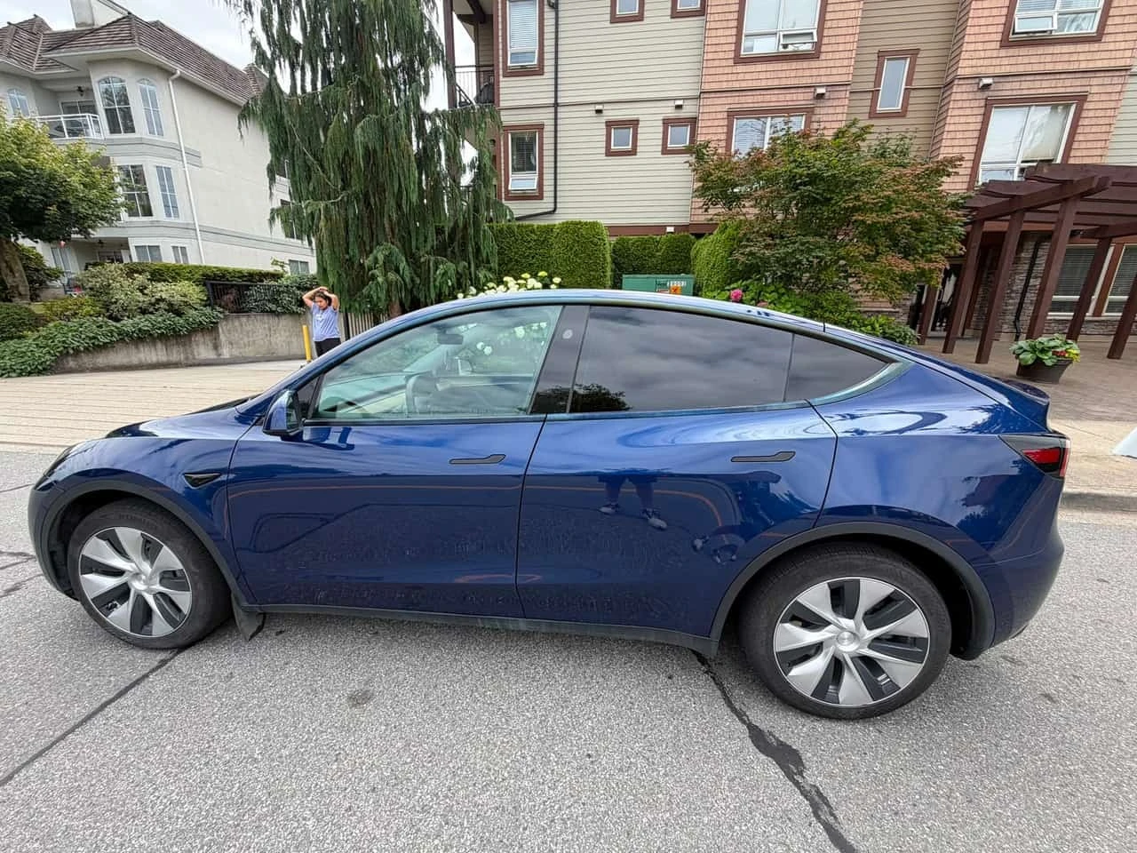 Tesla Model Y * Long Range * CARFAX * ����� �� ����������� | Mobile.bg � ����������� 2