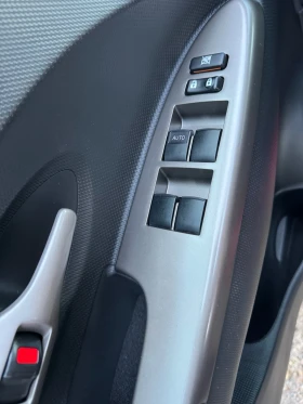 Toyota Urban Cruiser 4x4, 162000км, снимка 8