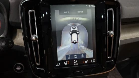 Volvo XC40 INSCRIPTION| 360| ПАМЕТ| ОБДУХ| HUD| AMBIENT| 2 КЛ, снимка 16