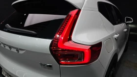 Volvo XC40 INSCRIPTION| 360| ПАМЕТ| ОБДУХ| HUD| AMBIENT| 2 КЛ, снимка 7