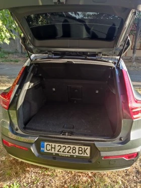 Volvo XC40 2.0 TDI AWD, снимка 16