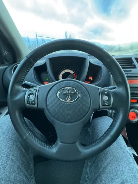 Toyota Urban Cruiser 4x4, 162000км, снимка 9 - Автомобили и джипове - 53672656