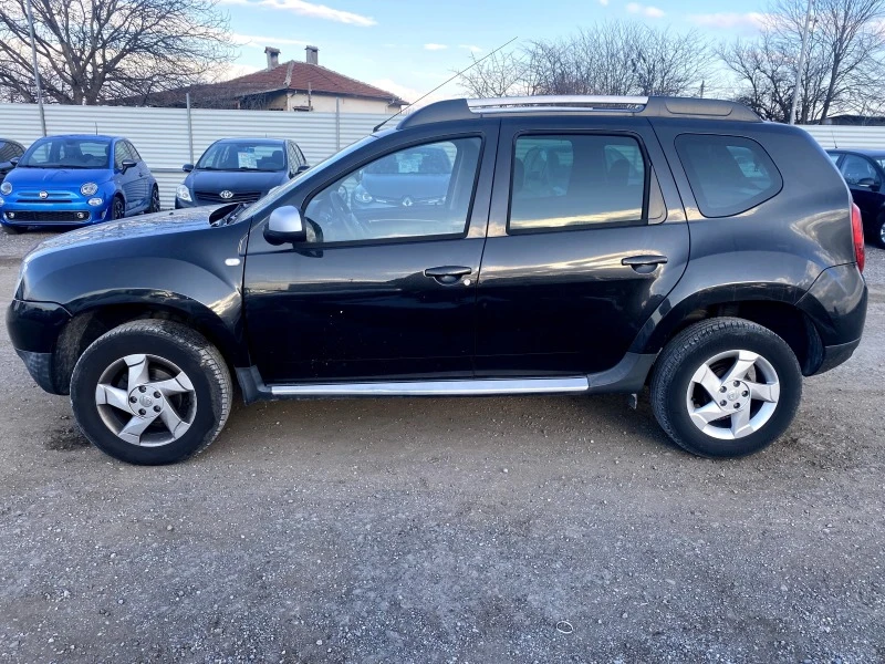 Dacia Duster 1.6i 16v 166x.км Като нова, снимка 2 - Автомобили и джипове - 39614818