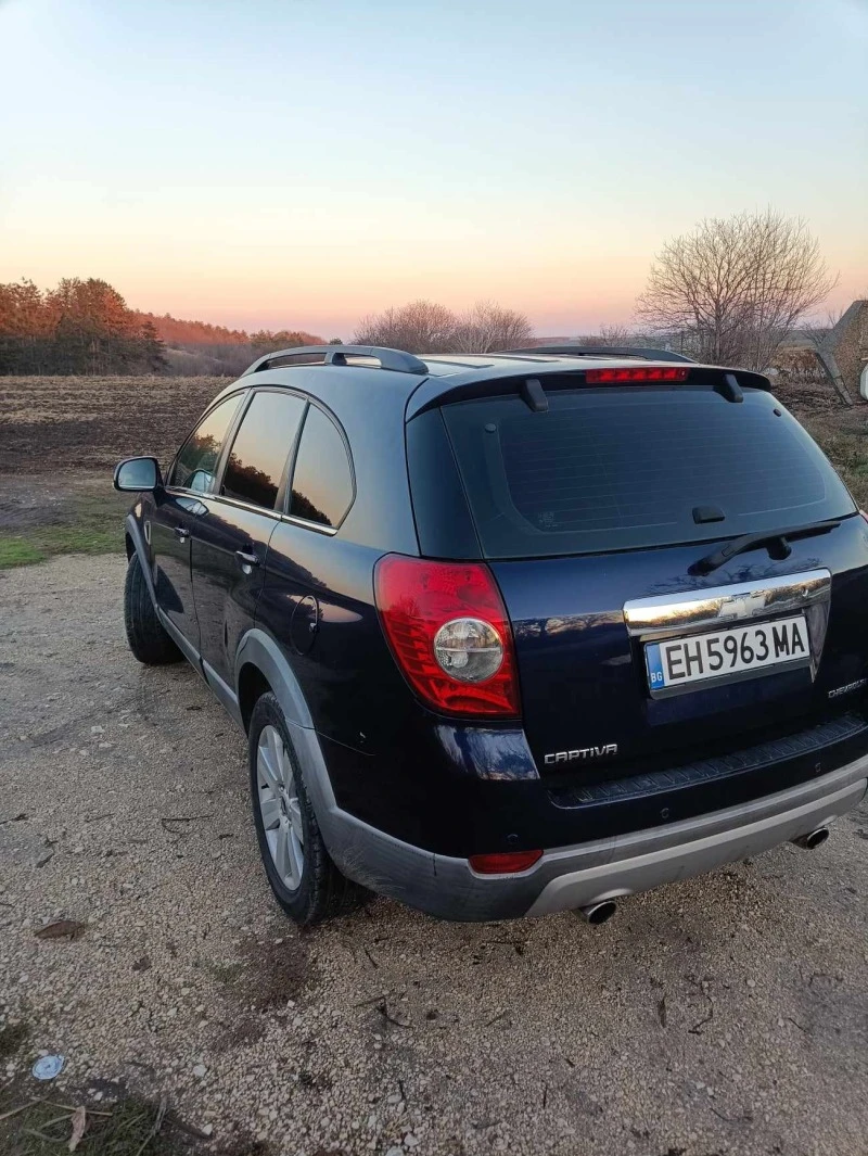 Chevrolet Captiva, снимка 2 - Автомобили и джипове - 45840056