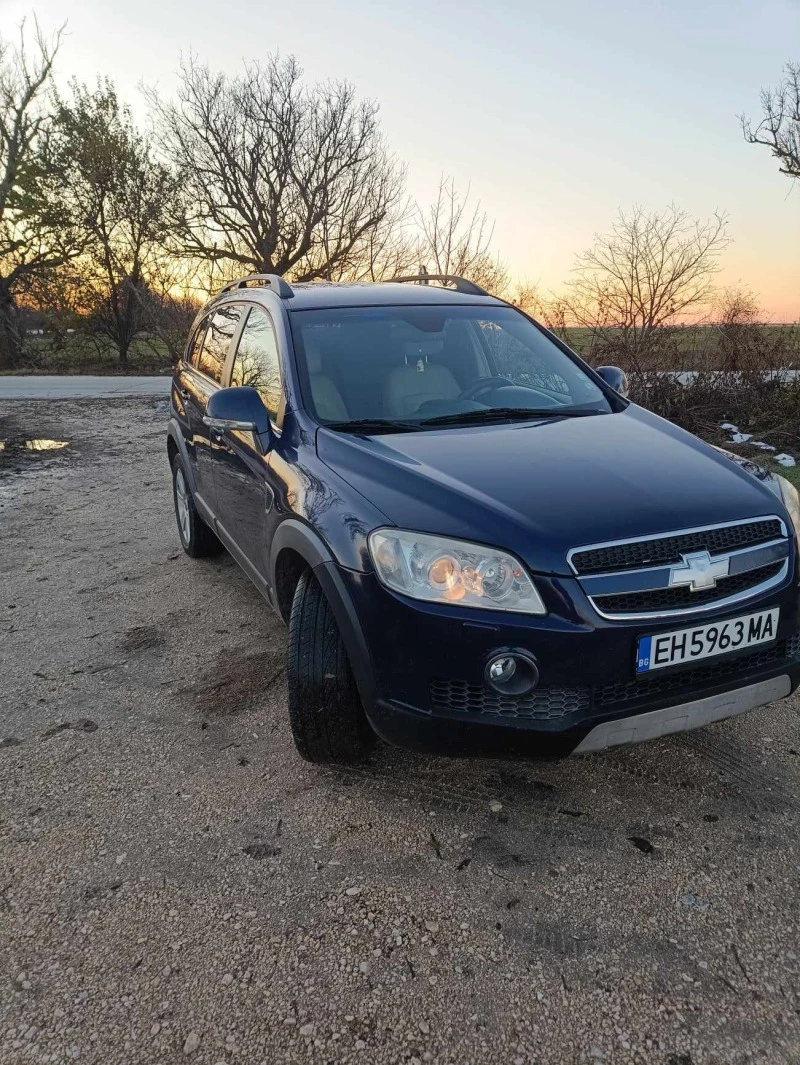 Chevrolet Captiva, снимка 10 - Автомобили и джипове - 45840056