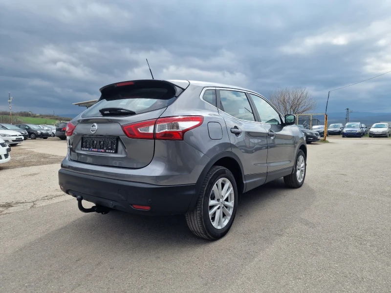 Nissan Qashqai 1.6DCI 4X4 КАМЕРА, снимка 6 - Автомобили и джипове - 49534069