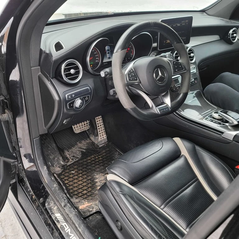 Mercedes-Benz GLC * AMG 63 S * CARFAX * ЦЕНА ДО БГ, снимка 8 - Автомобили и джипове - 53426650