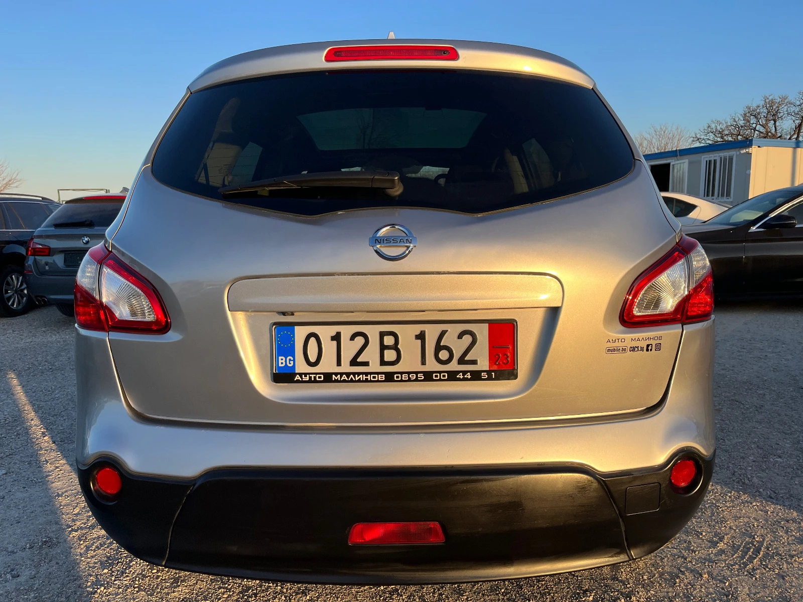 Nissan Qashqai 7места, панорама, нави, камера, 150к.с - изображение 5