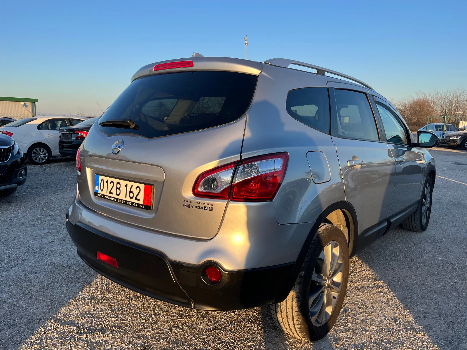 Nissan Qashqai 7места, панорама, нави, камера, 150к.с - изображение 4