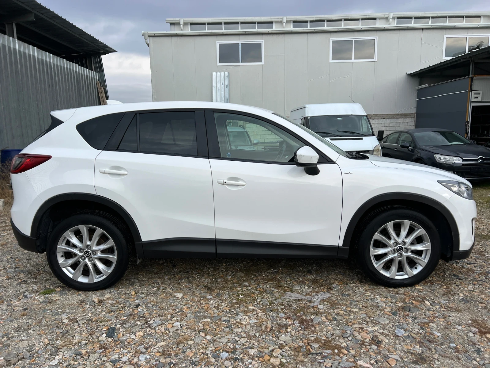 Mazda CX-5 2.2D 175к.с. EURO6B/Автомат/ Кожа/ Нави/Камера - изображение 4