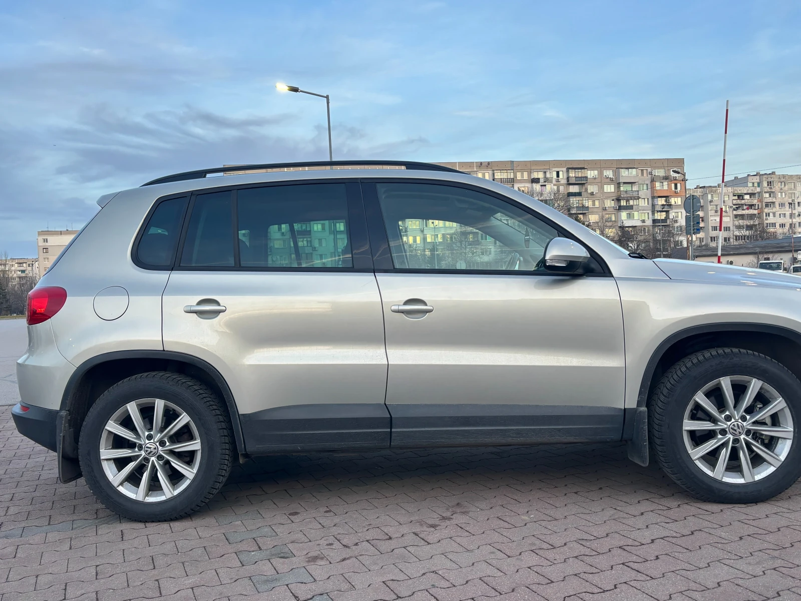 VW Tiguan  - изображение 2