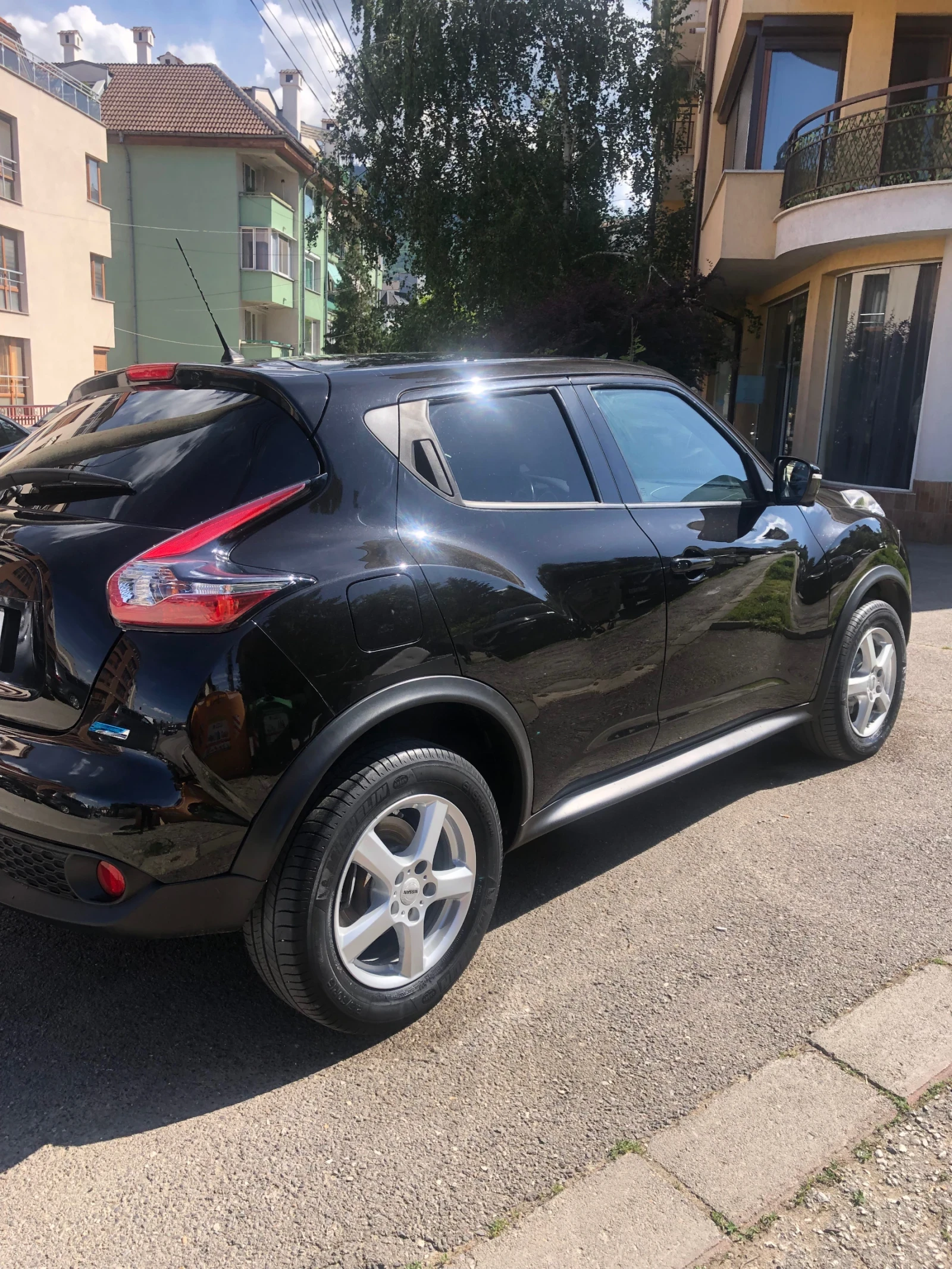 Nissan Juke Джип - изображение 2