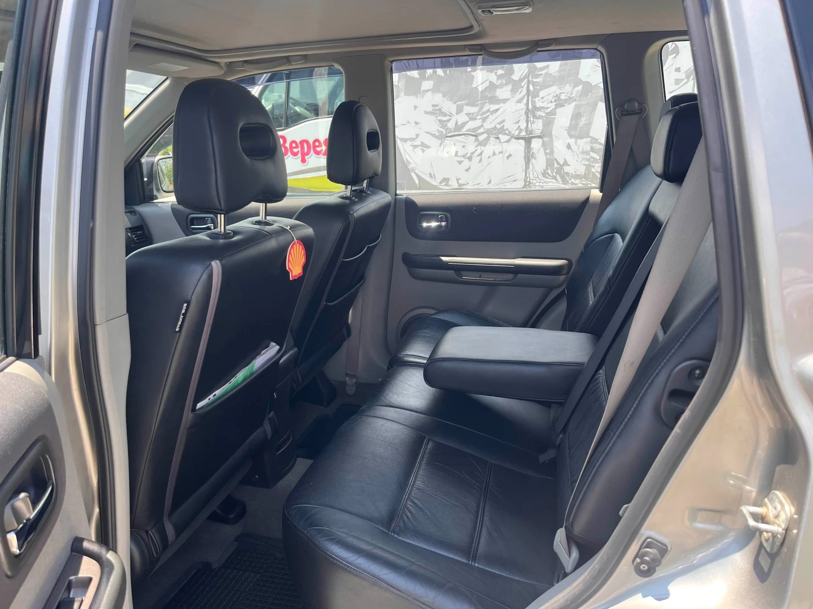 Nissan X-trail 4x4 2.2 - изображение 8