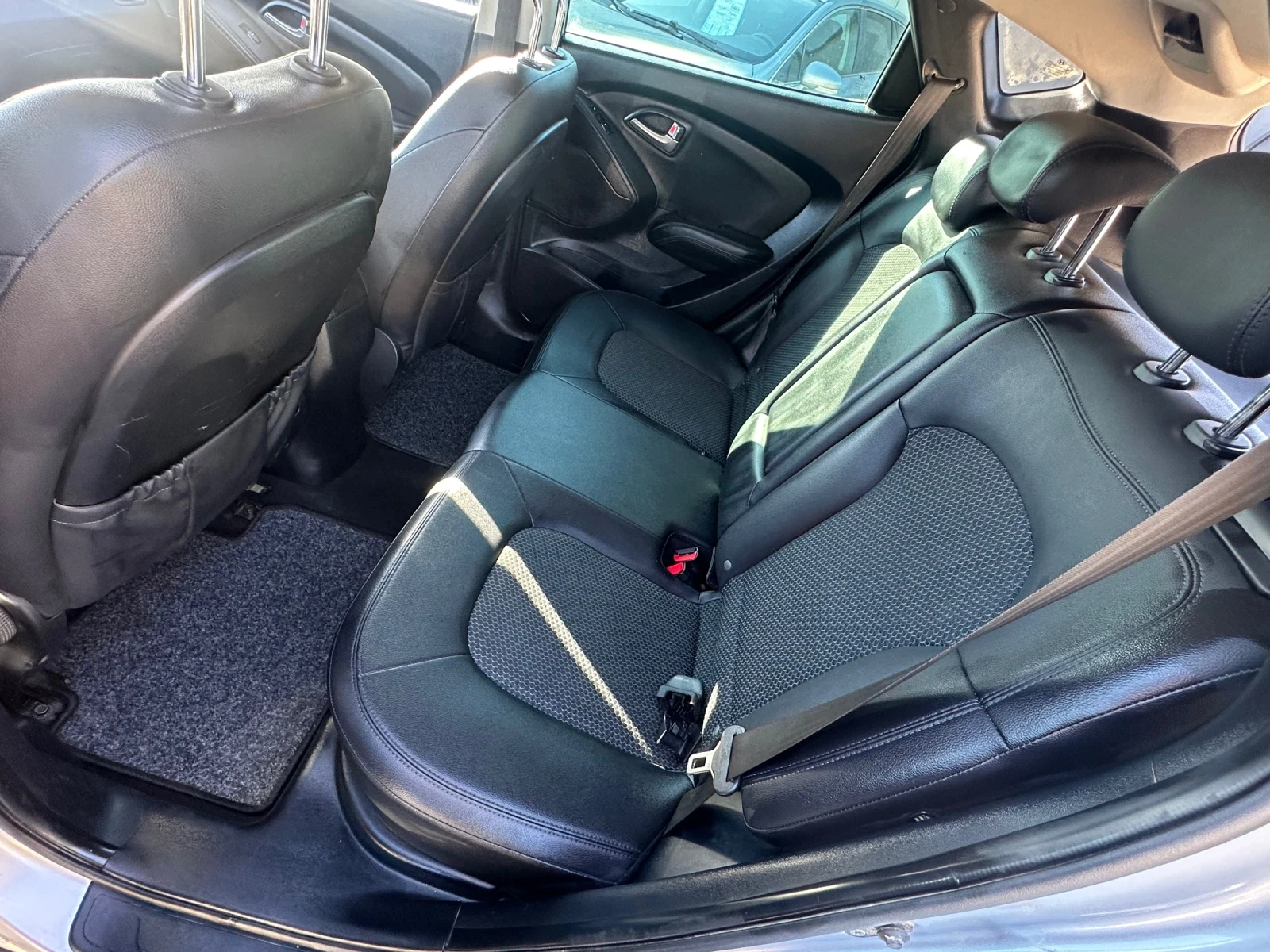 Hyundai IX35 2.0 бензин 163коня - изображение 8