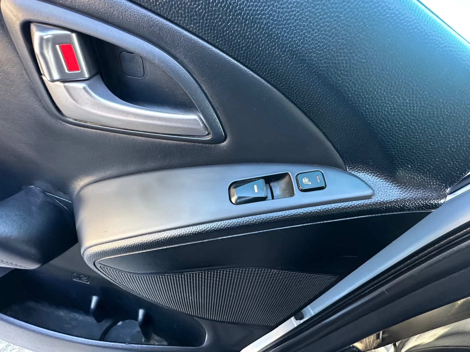 Hyundai IX35 2.0 бензин 163коня - изображение 10