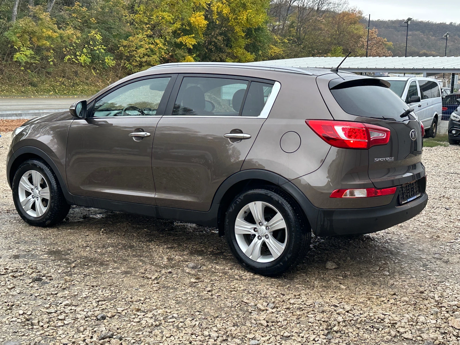 Kia Sportage 1.6BENZIN* TOP* KLIMA* LED* 6SPEED*  | Mobile.bg   6